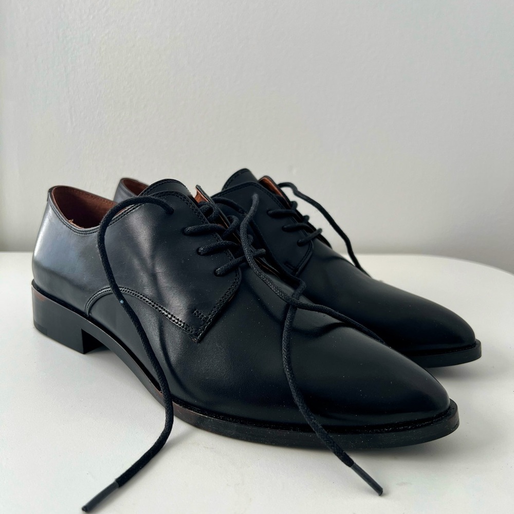 Frye Erica Oxfords Brand New US 7.5